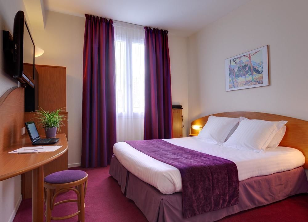 Hotel Kyriad Rennes Centre Gare Kültér fotó